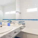 Casa Fuente Del Sol * קוניל דה לה פרונטרה